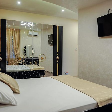 Apartmani President I Banja Luka Buitenkant foto
